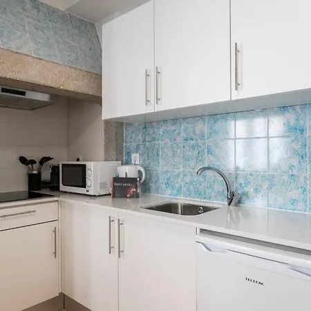 Apartment Flat Da Bica Chiado *