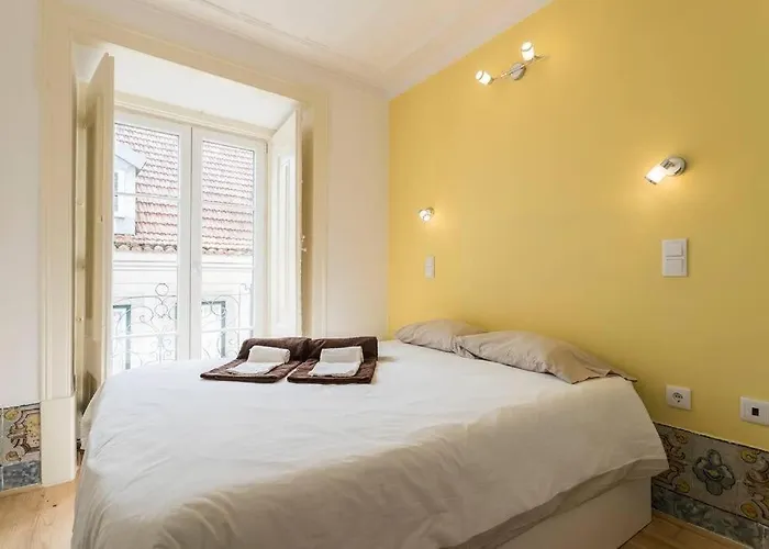 Flat Da Bica Chiado Lejlighed *